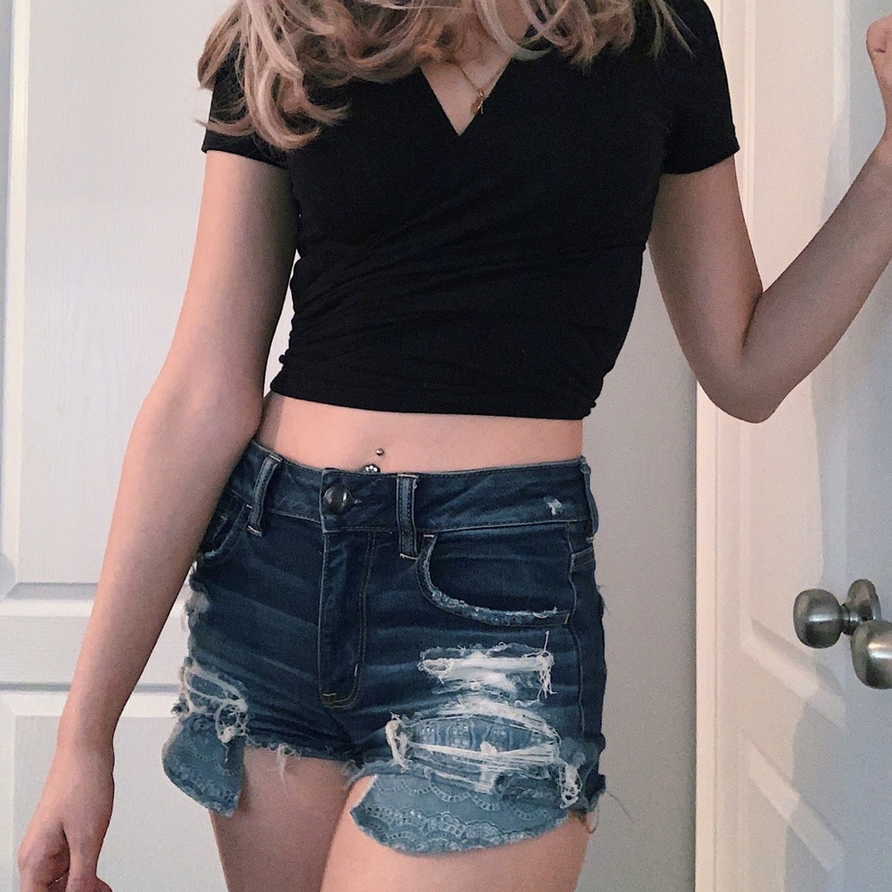 high waisted distressed jean shorts